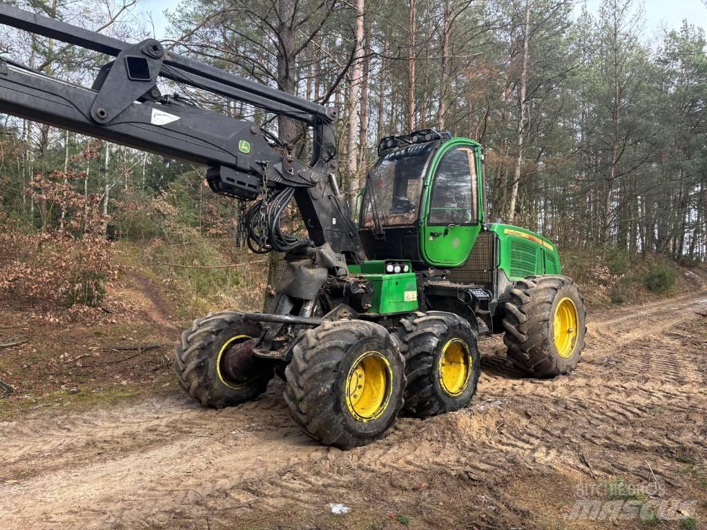 John Deere 1170 E Харвестеры