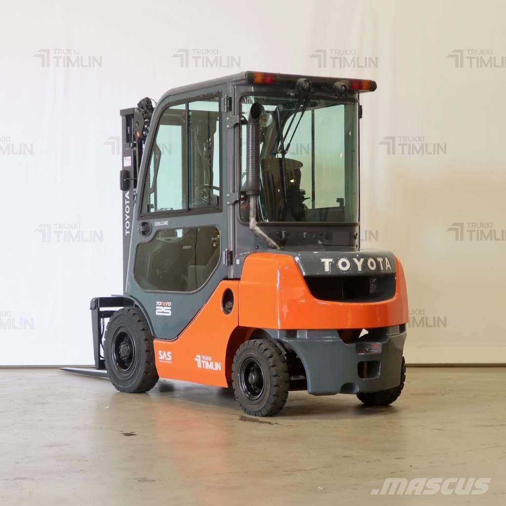 Toyota 52-8FDF25 Дизельные погрузчики