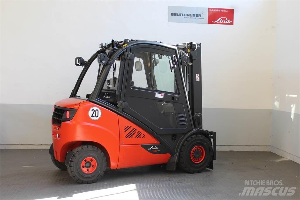 Linde H30D Дизельные погрузчики