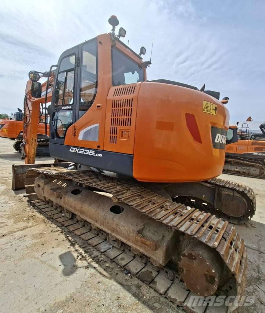Doosan DX 235 LCR-5 Гусеничные экскаваторы