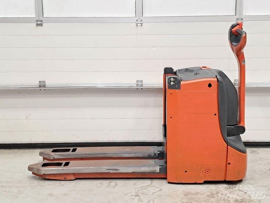 Linde T16L Ручные электрические тележки