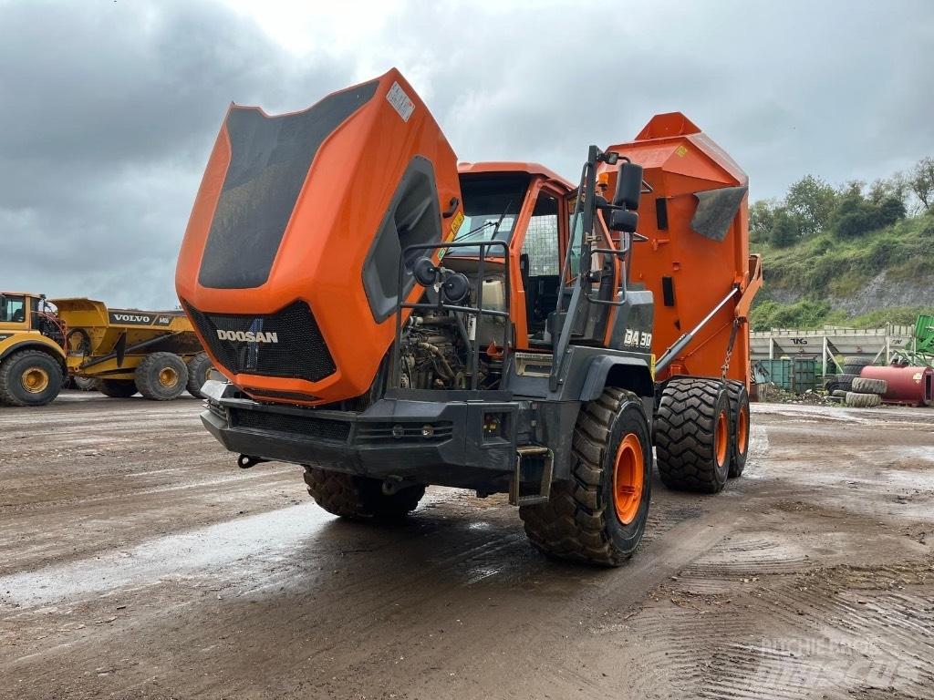 Doosan DA 30 Шарнирно-сочленённые самосвалы