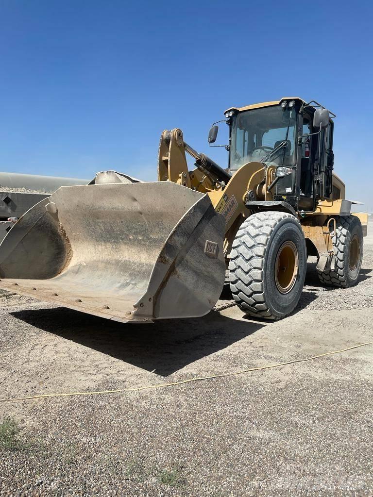 CAT 938 K Фронтальные погрузчики