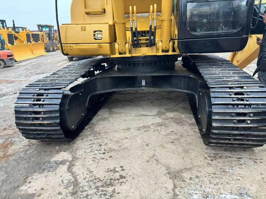 CAT 325 C Гусеничные экскаваторы