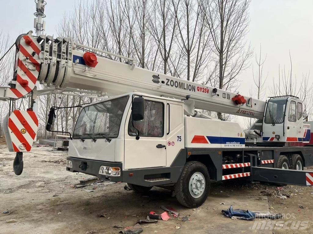 Zoomlion QY25V Автокраны