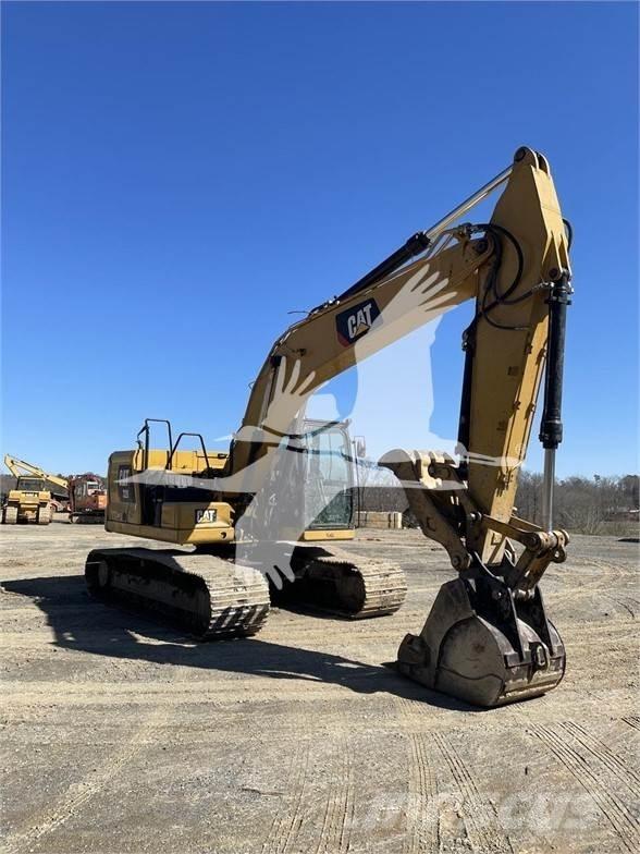 CAT 320 Гусеничные экскаваторы