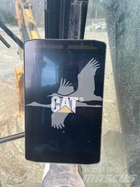 CAT 320 Гусеничные экскаваторы