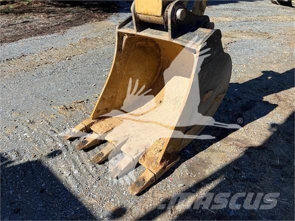 CAT 320GC Гусеничные экскаваторы