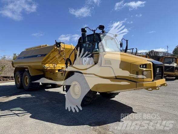 CAT 725C2 Поливочные машины