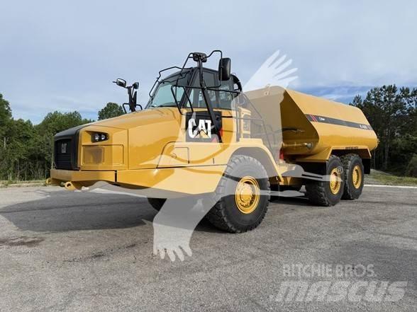 CAT 730C2 Поливочные машины