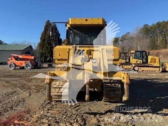 CAT D6T XL Гусеничные бульдозеры