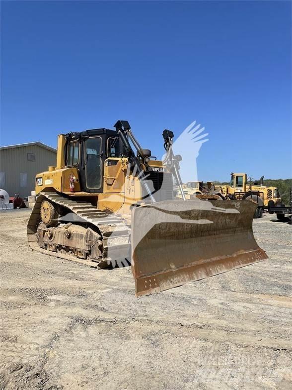 CAT D6T XL Гусеничные бульдозеры