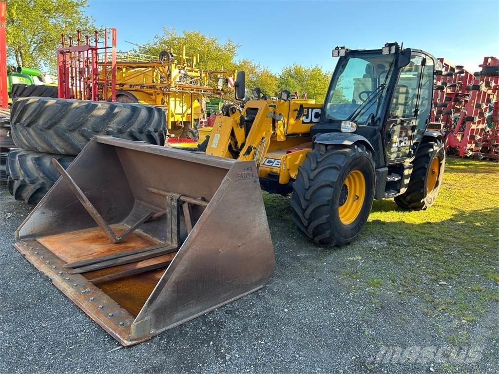 JCB 541-70 AGRIPRO Телескопические подъемники