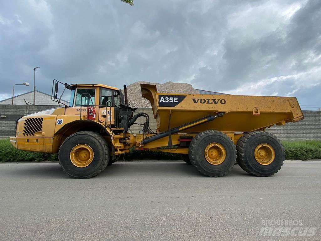 Volvo A35E Шарнирно-сочленённые самосвалы