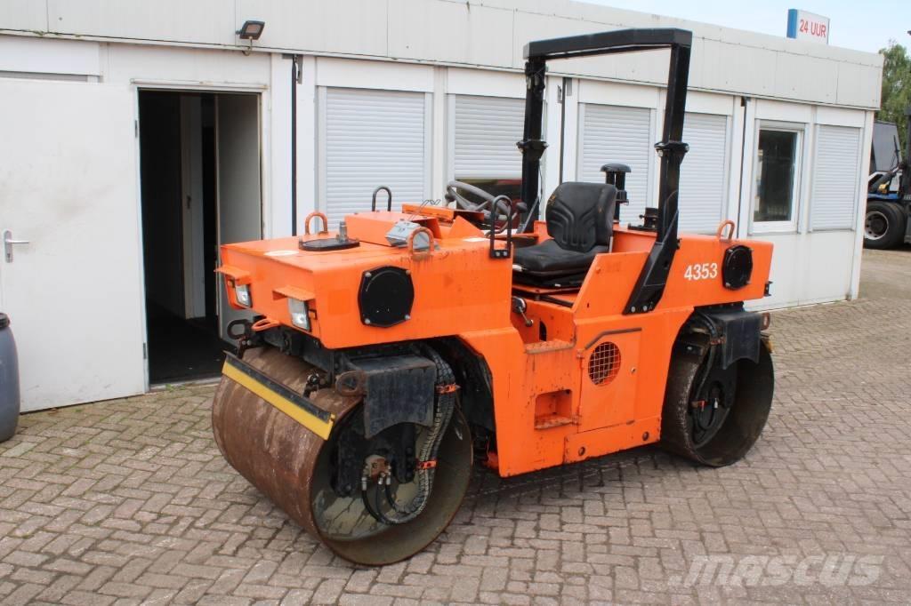 Hamm DV 3.22 Катки тротуарные