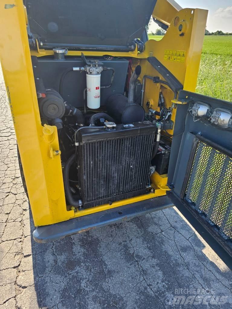 Gehl 3840 2015r Малые погрузчики
