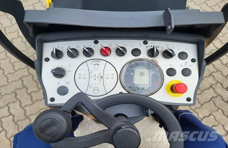 Bomag BW 100 AD M-5 Катки тротуарные