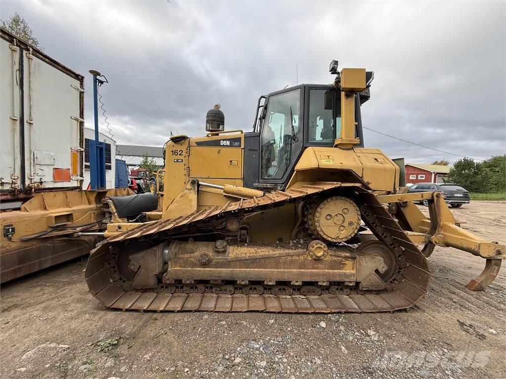 CAT D6N LGP Гусеничные бульдозеры