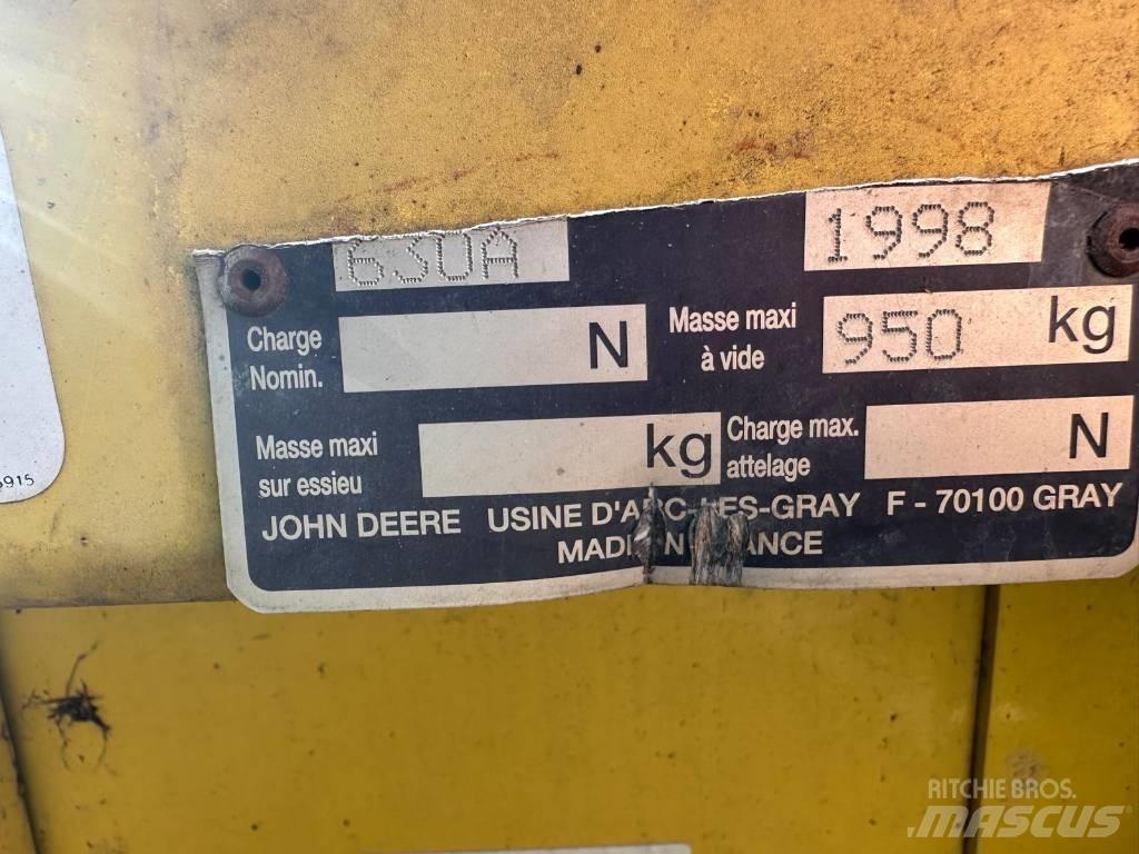 John Deere 7200 Самоходные кормоуборочные комбайны