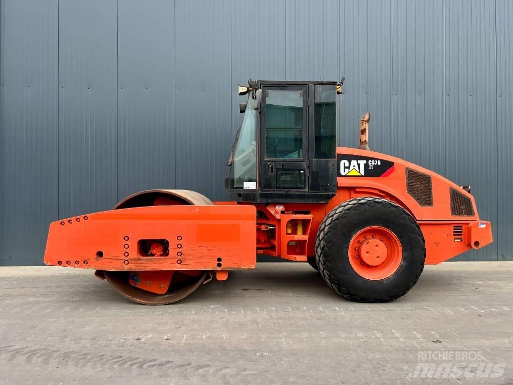 CAT CS76 XT Грунтовые катки
