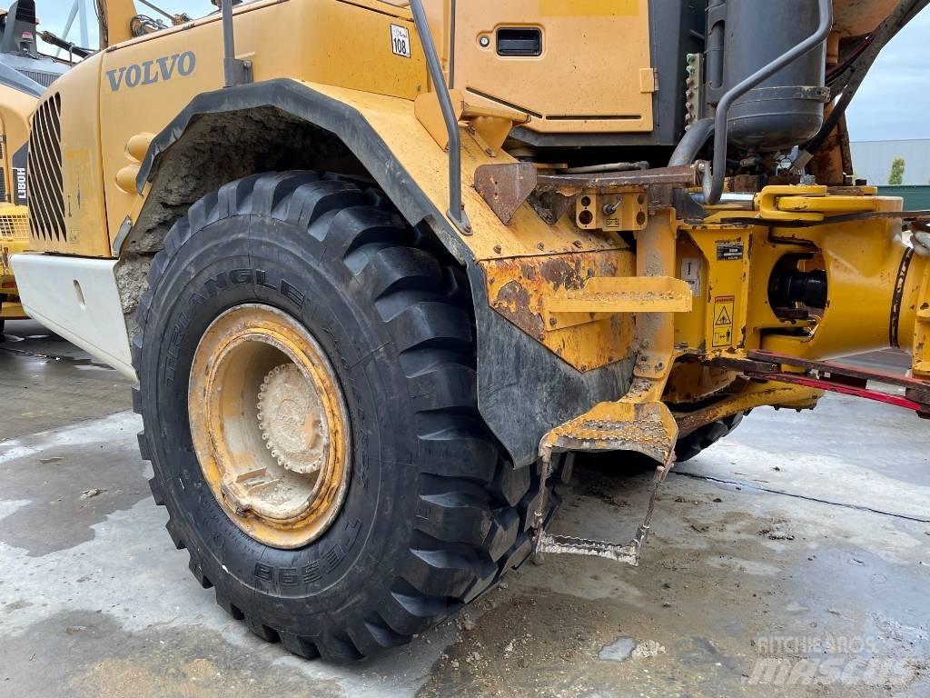 Volvo A 30 E Шарнирно-сочленённые самосвалы