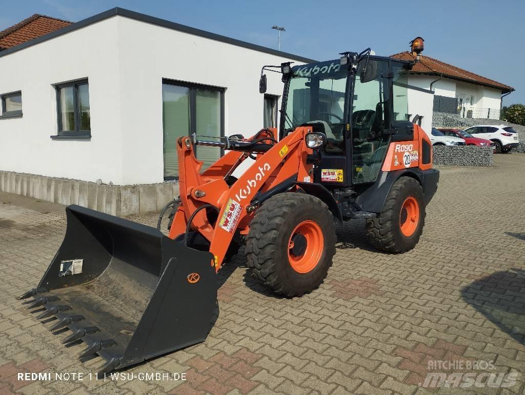 Kubota R090 Фронтальные погрузчики