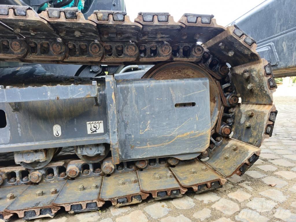 Kobelco SK130LC-11 Гусеничные экскаваторы