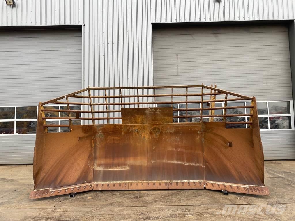 CAT D9U Blade Бульдозерные отвалы