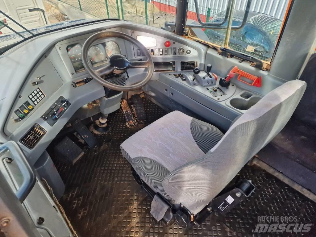Volvo A 25 D Шарнирно-сочленённые самосвалы