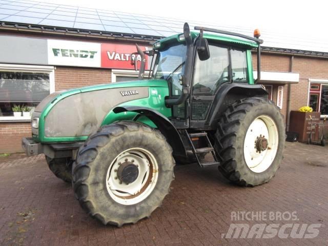 Valtra T190 Трактора