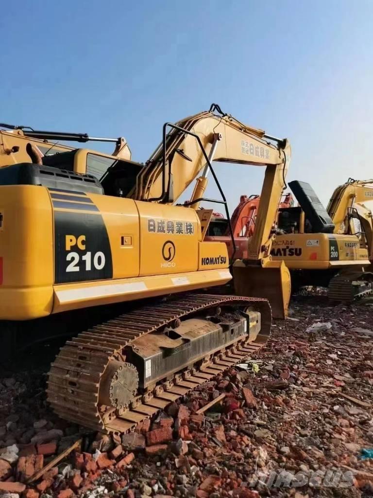 Komatsu pc 210 Гусеничные экскаваторы