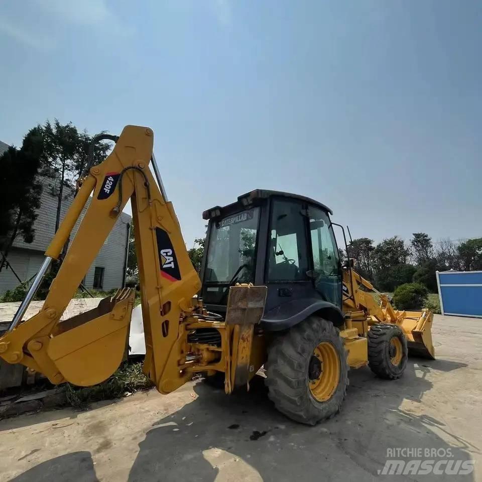 CAT 420 F Экскаваторы-погрузчики