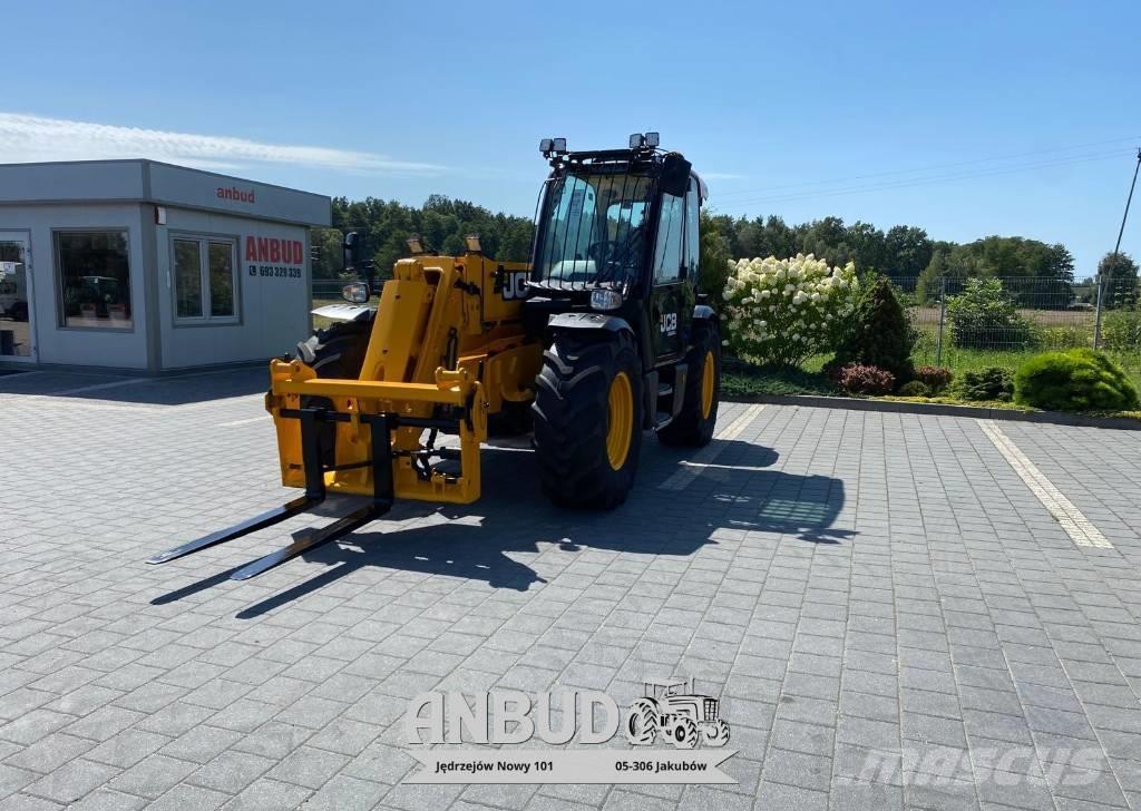 JCB 541-70 Agripro Телескопические фронтальные погрузчики