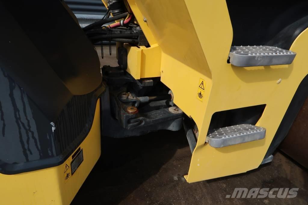 Bomag BW 154 AD-5 Катки тротуарные