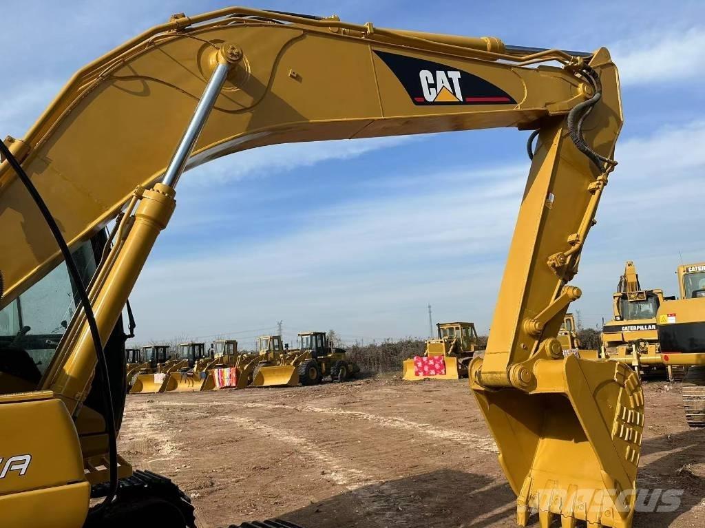CAT 320CL Гусеничные экскаваторы