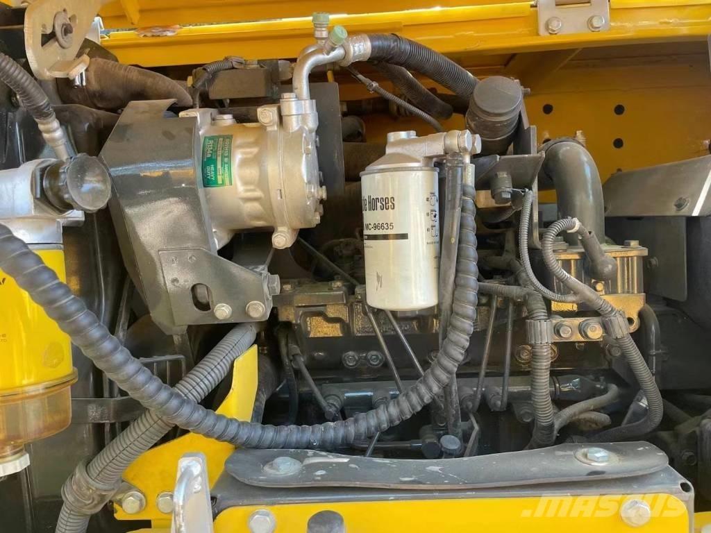 Komatsu PC70-8 Малые экскаваторы 7т-12т