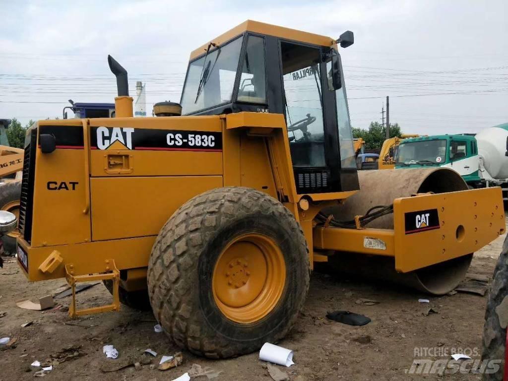 CAT CS-583C Грунтовые катки