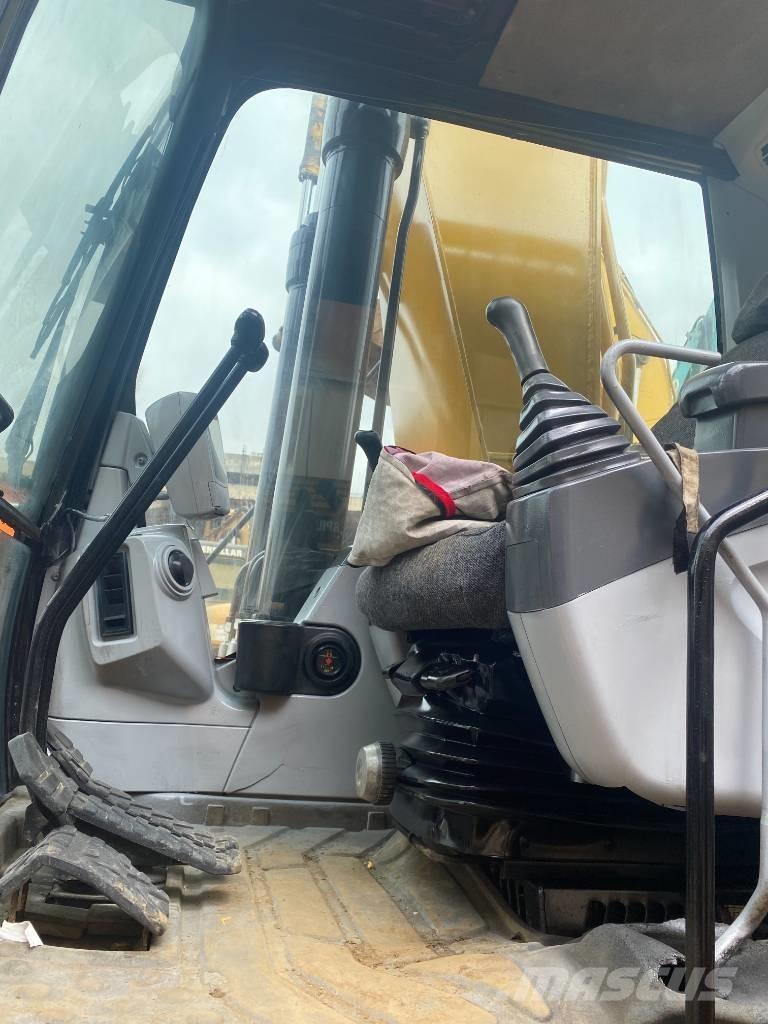 CAT 330 D Гусеничные экскаваторы