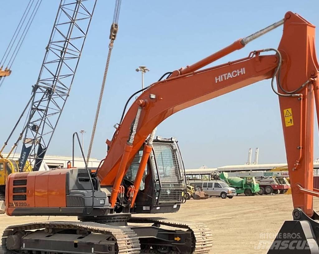 Hitachi ZX220 LC Гусеничные экскаваторы