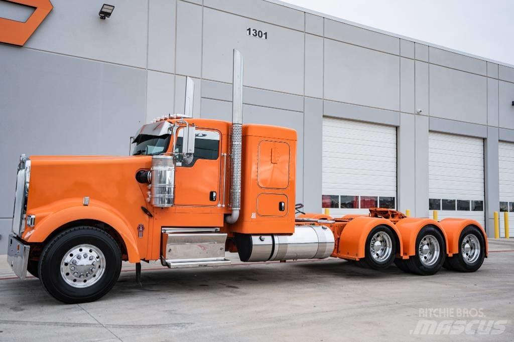 Kenworth W900 Седельные тягачи