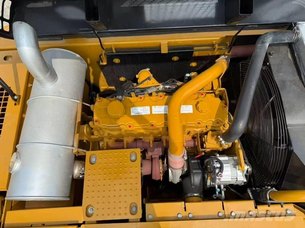 CAT 330 D2L Гусеничные экскаваторы
