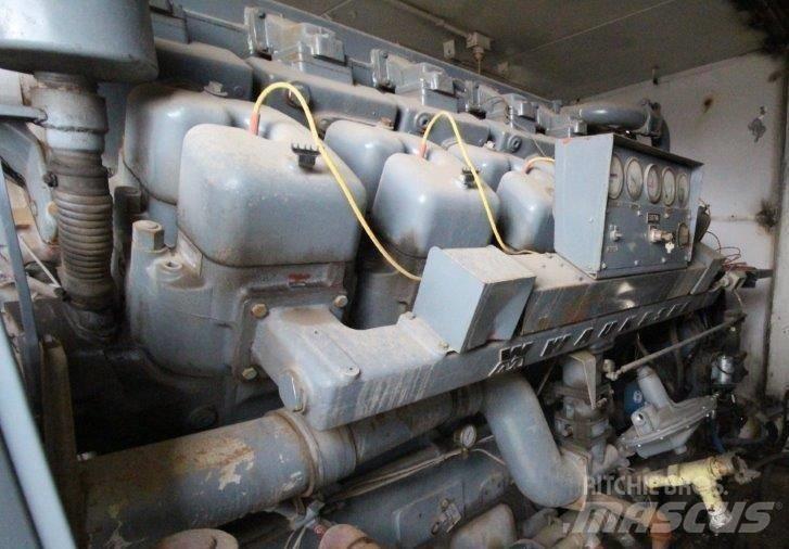 WAUKESHA F817GU Дизельные генераторы