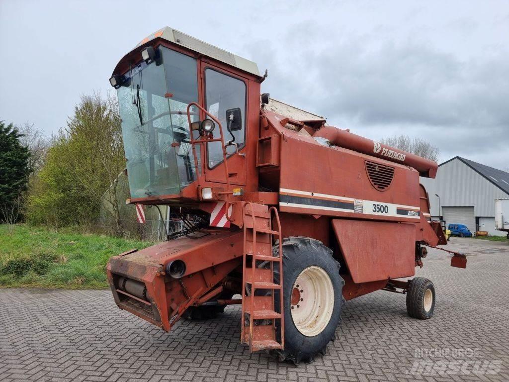Laverda 3500 Зерноуборочные комбайны