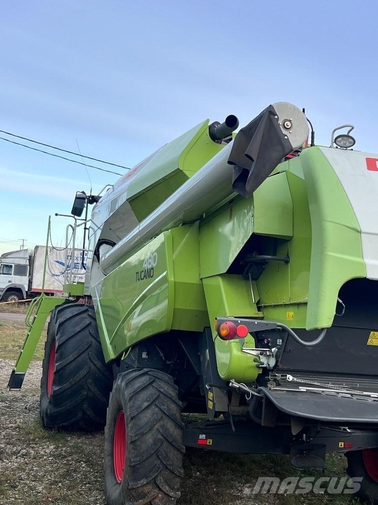 CLAAS Tucano 480 Зерноуборочные комбайны