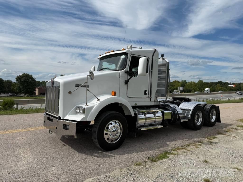 Kenworth T 800 Седельные тягачи