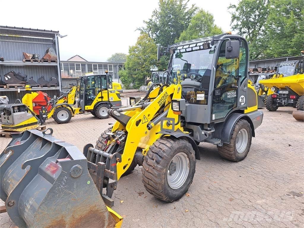 Wacker Neuson WL38 Фронтальные погрузчики