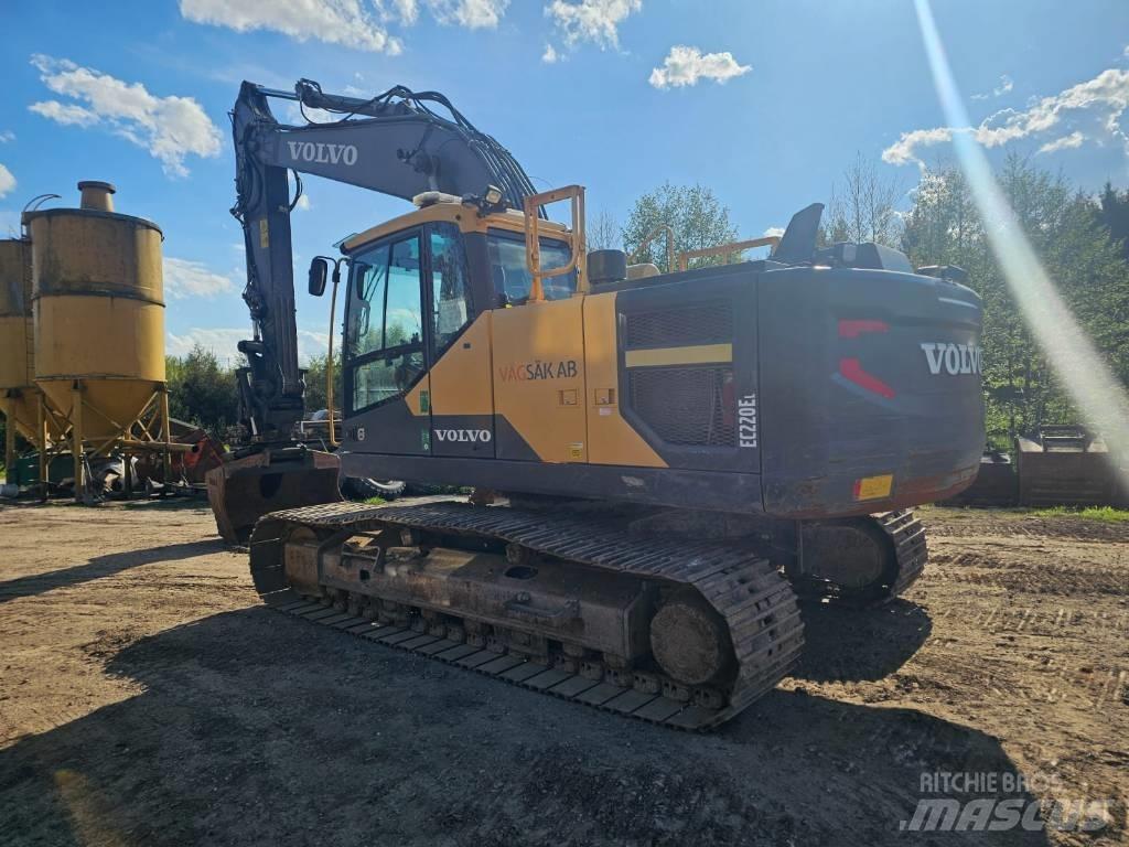 Volvo EC220EL Гусеничные экскаваторы