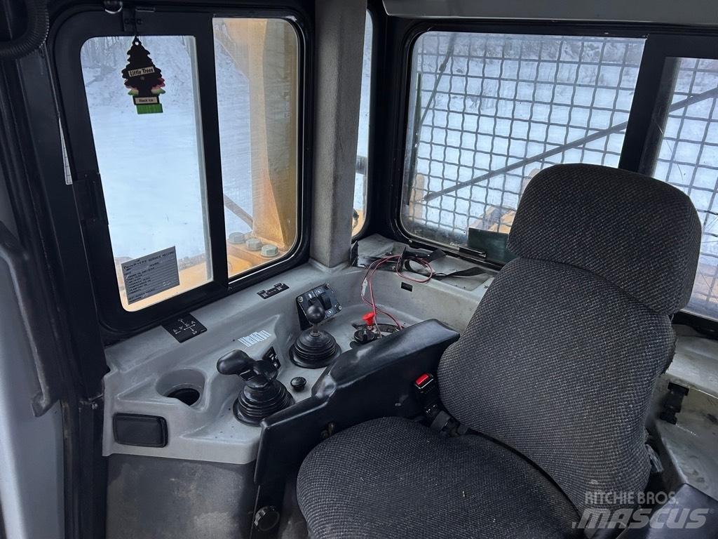 CAT D 8 R Гусеничные бульдозеры