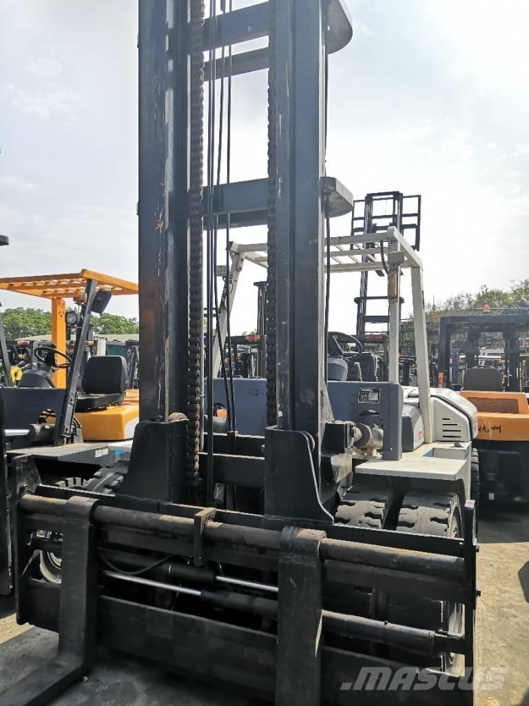TCM 10 TON Дизельные погрузчики
