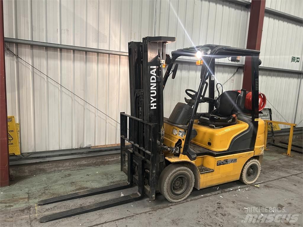 Hyundai 20L-7M Газовые погрузчики